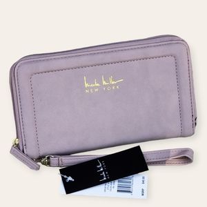NICOLE MILLER Chloe Zip around wallet